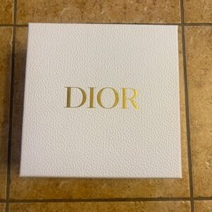 Dior White Textured Gift Box Luxury Metallic Gold Logo - Empty